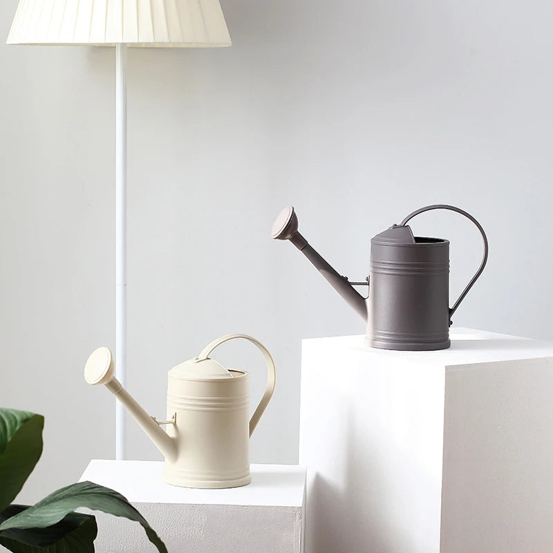 Elegant 2L Long Spout Watering Can – Minimalist Design for Indoor & Outdoor Plants