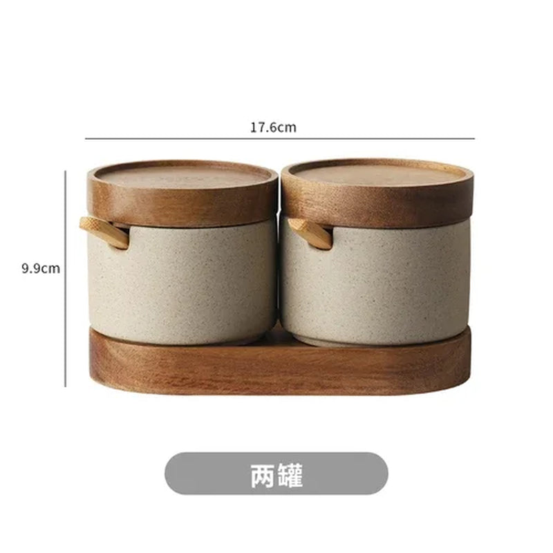 European Kitchen Spice Pepper Storage Bottle round Ceramic Seasoning Jar with Wooden Lid Salt Pepper Jar Kitchen Tools Porcelain