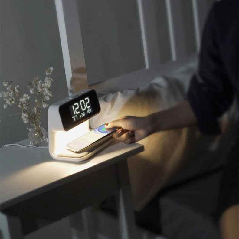 Luxury Smart Bedside Station - 3-in-1 Wireless Charging Hub - Vezir