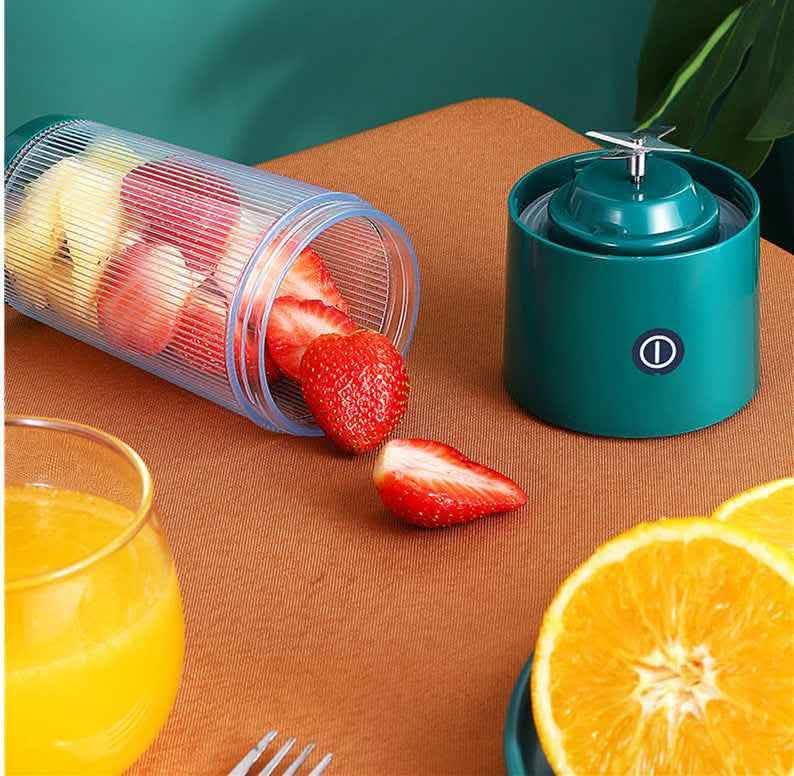 Portable Juicer Cup - Rechargeable Fruit Juice Machine - Vezir
