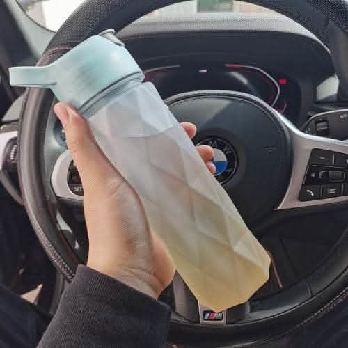 Spray Water Bottle - Large Capacity Outdoor Sports Fitness Cup - Vezir