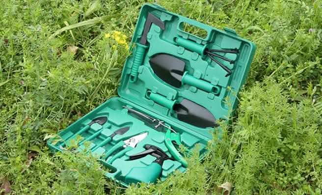 10-Piece Gardening Tool Set - Iron Head Plastic Handle Kit - Vezir