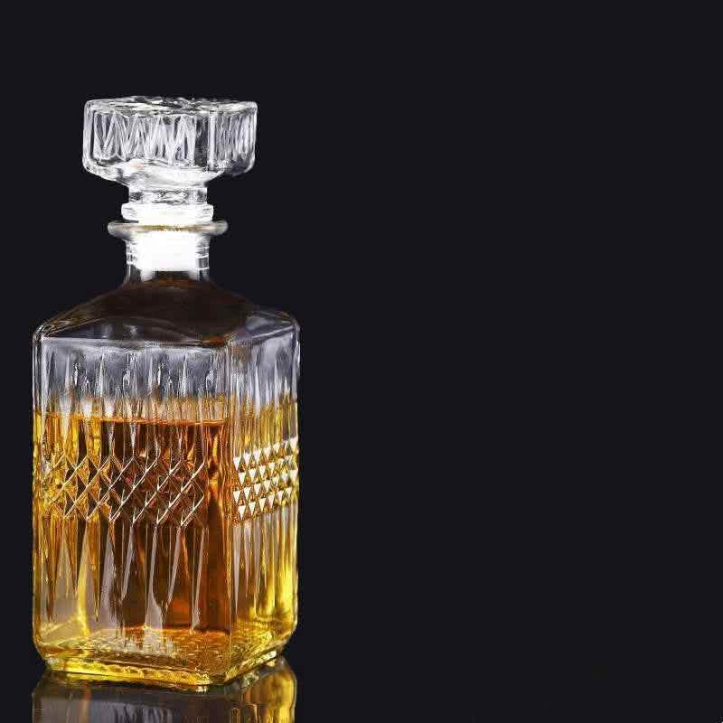 Transparent Wine Bottle & Whiskey Glass Set - European Style - Vezir