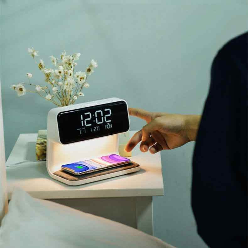 Luxury Smart Bedside Station - 3-in-1 Wireless Charging Hub - Vezir