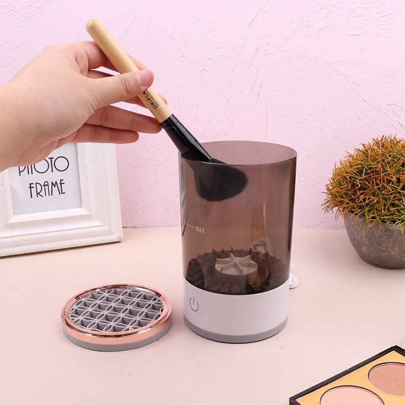 Electric Makeup Brush Cleaner - USB Charging Automatic Tool - Vezir